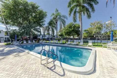 6229 Bay Club Drive Fort Lauderdale FL 33308