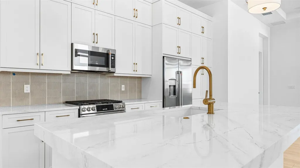4954 Rivo Alto Circle Westlake FL 33470