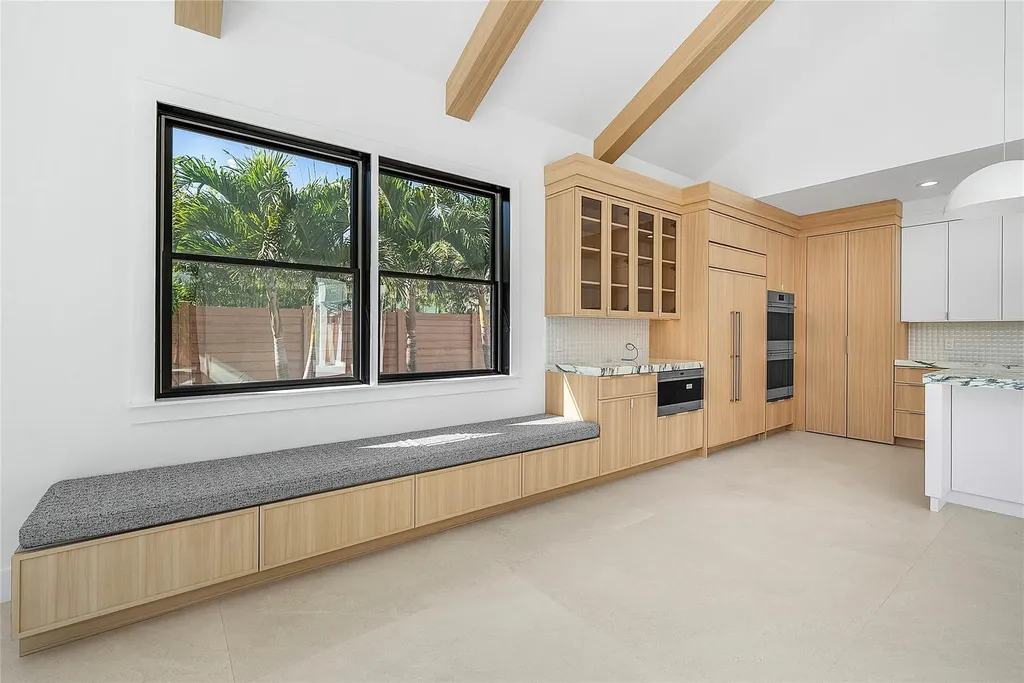 8 Leeward Circle Jupiter FL 33469