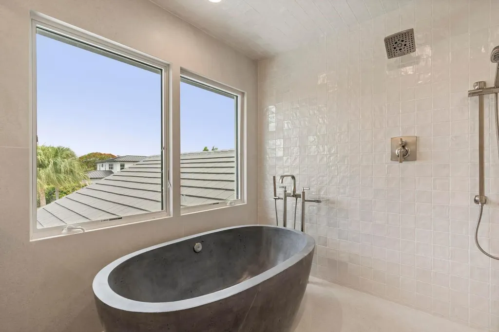 8 Leeward Circle Jupiter FL 33469