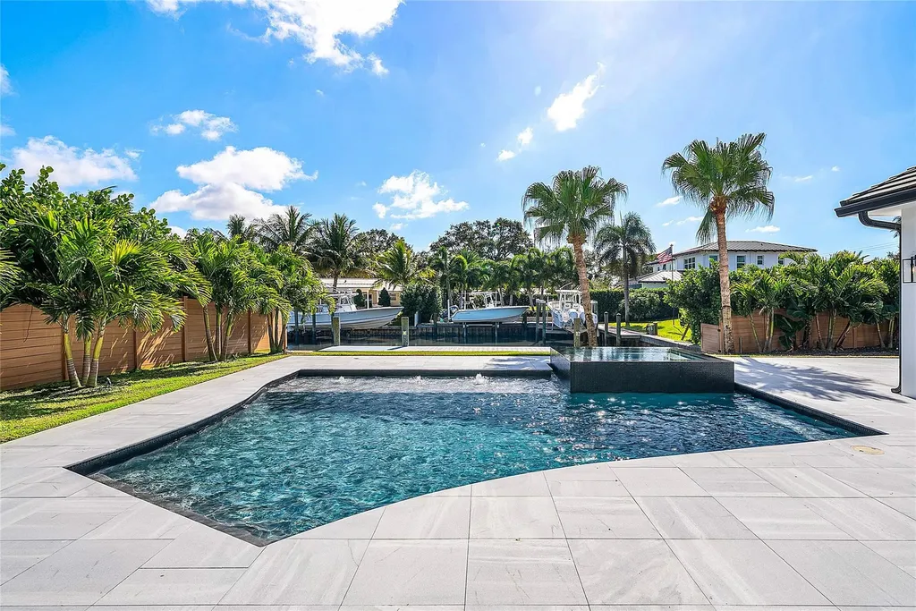 8 Leeward Circle Jupiter FL 33469