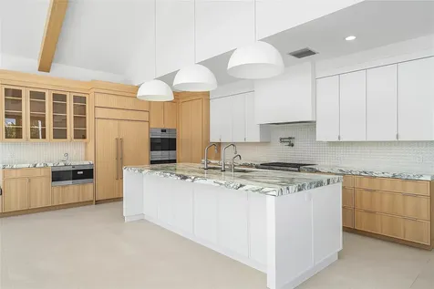 8 Leeward Circle Jupiter FL 33469