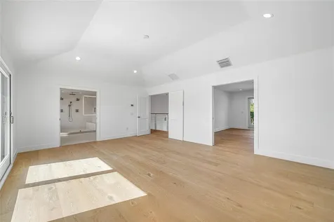 8 Leeward Circle Jupiter FL 33469