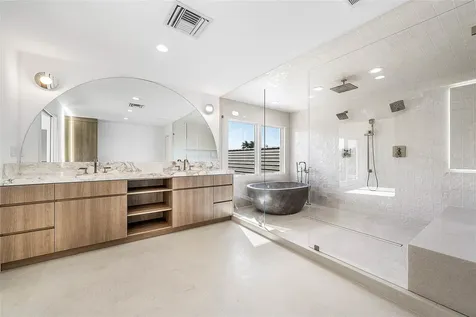 8 Leeward Circle Jupiter FL 33469