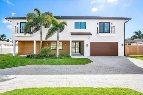 8 Leeward Circle Jupiter FL 33469