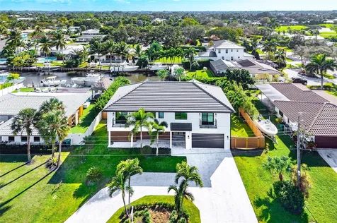 8 Leeward Circle Jupiter FL 33469