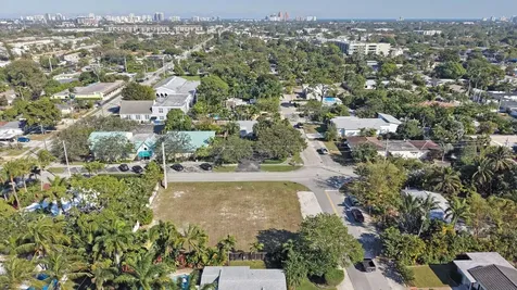 435 NE 25th Street Wilton Manors FL 33305