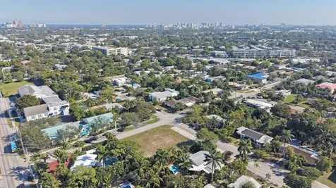 435 NE 25th Street Wilton Manors FL 33305