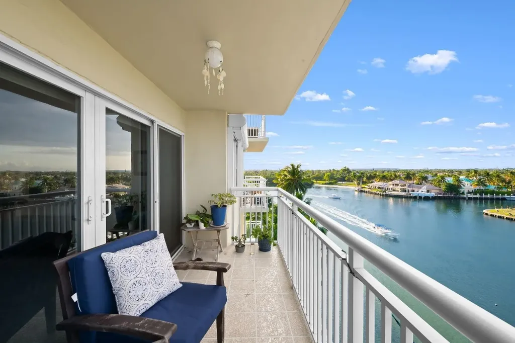 2611 N Riverside Drive Pompano Beach FL 33062