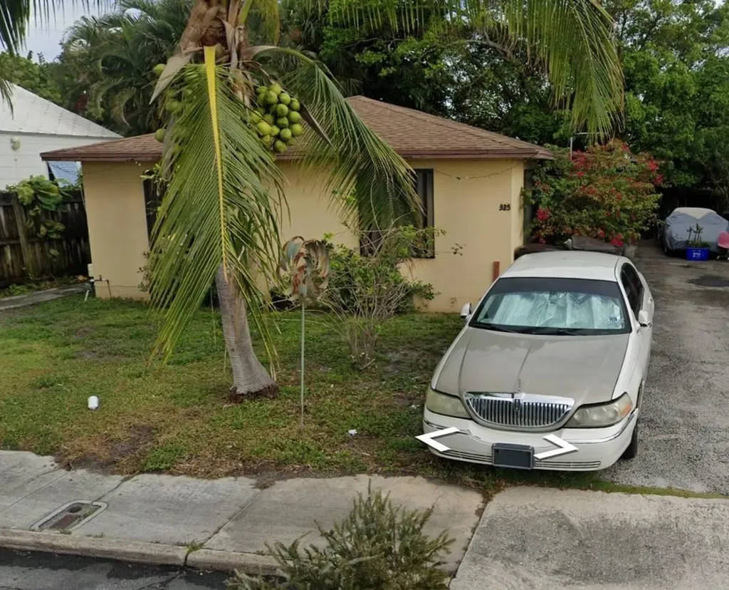 325 Conniston Road West Palm Beach FL 33405