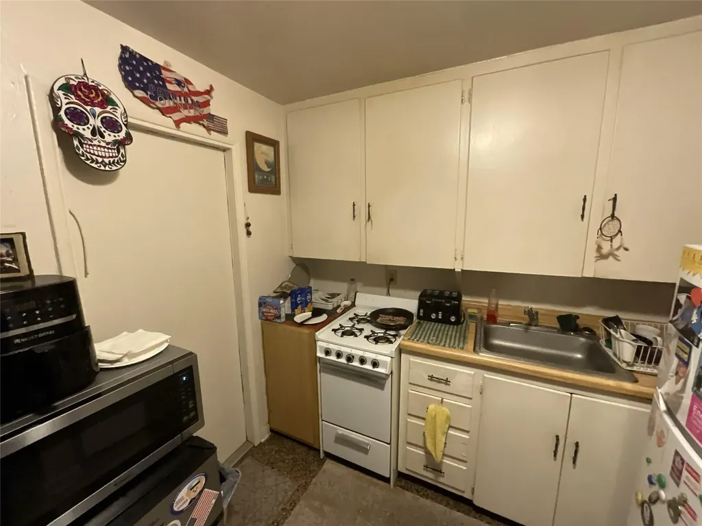 325 Conniston Road West Palm Beach FL 33405