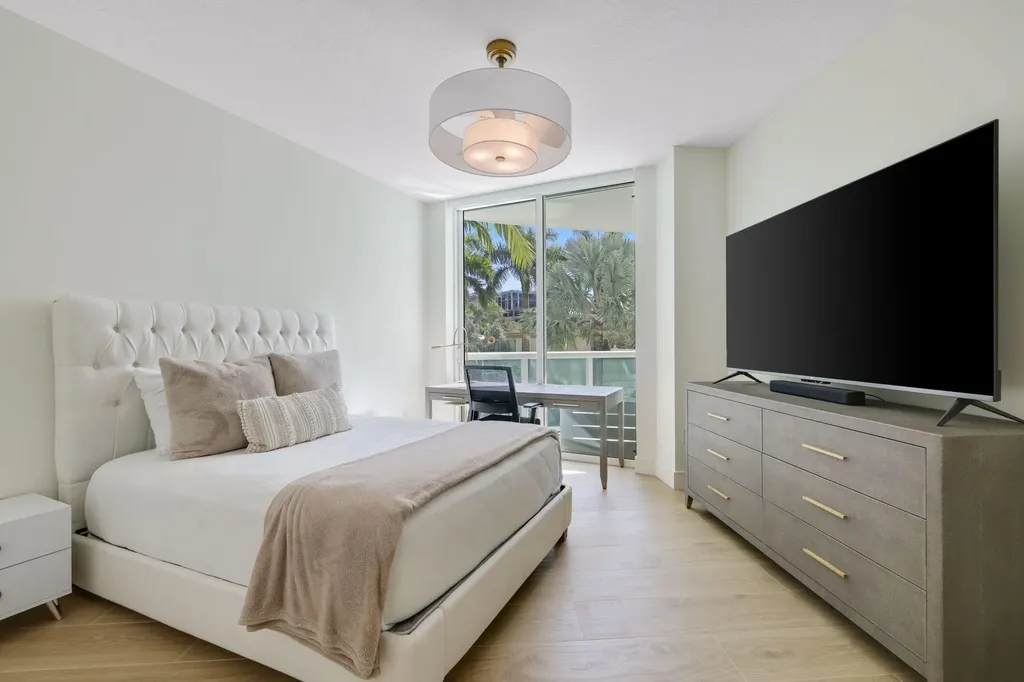 347 N New River Drive Fort Lauderdale FL 33301