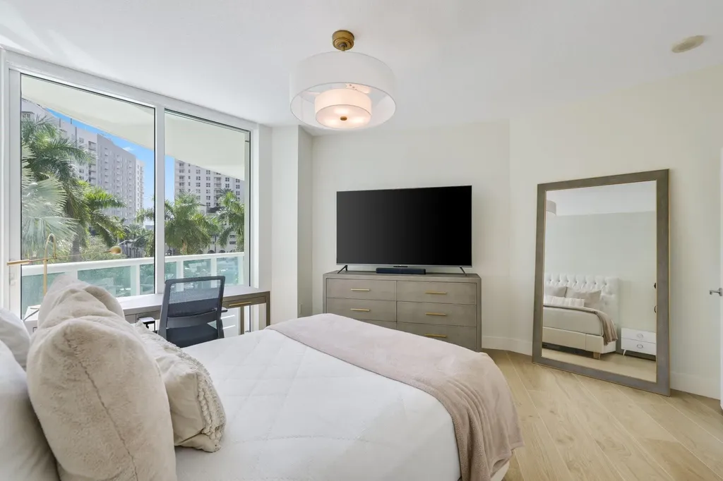 347 N New River Drive Fort Lauderdale FL 33301