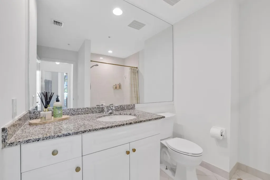 347 N New River Drive Fort Lauderdale FL 33301