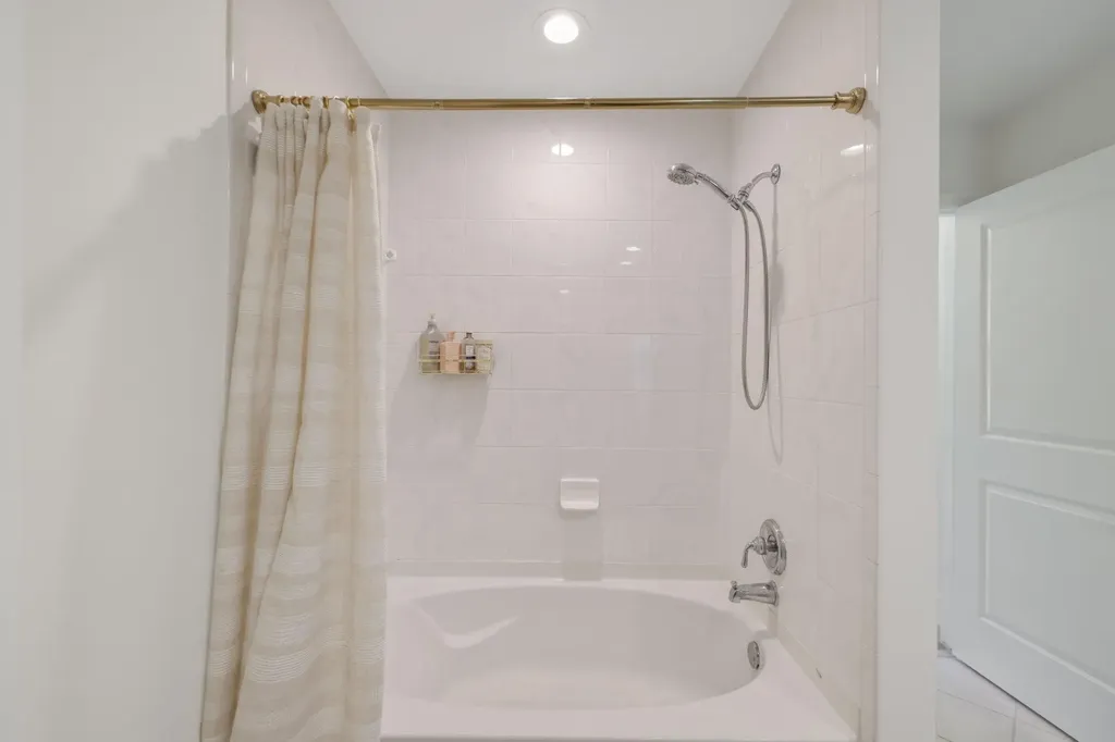347 N New River Drive Fort Lauderdale FL 33301