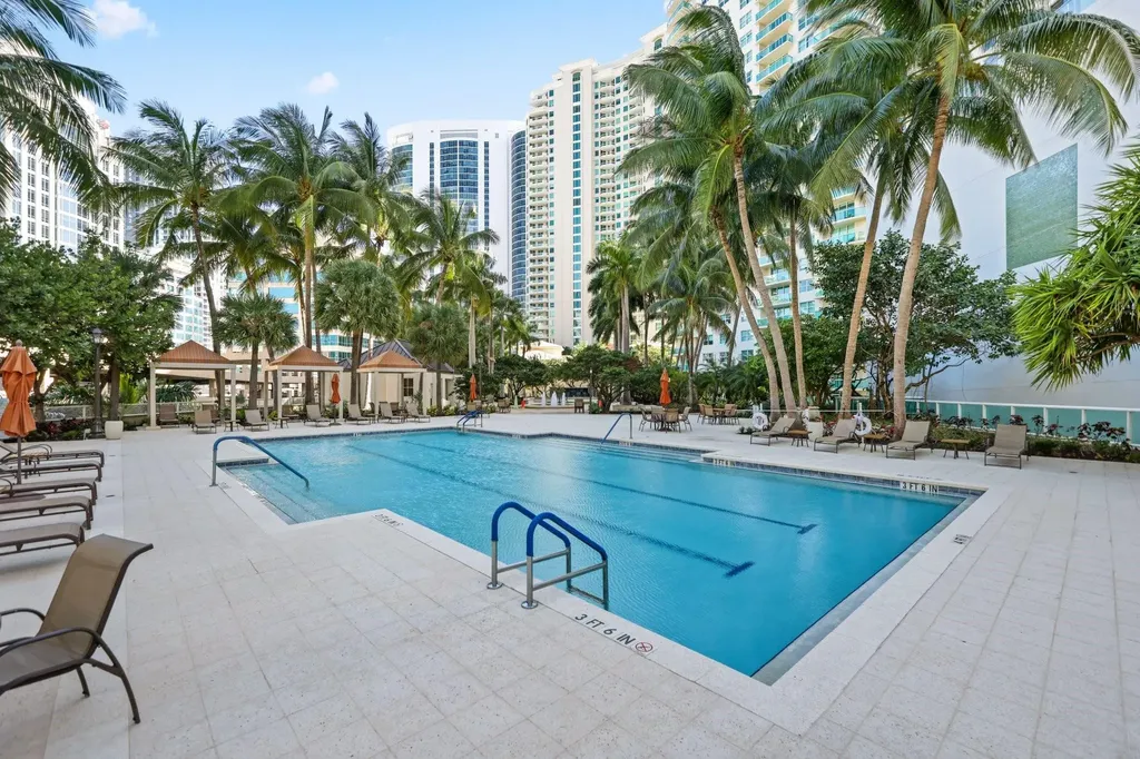 347 N New River Drive Fort Lauderdale FL 33301