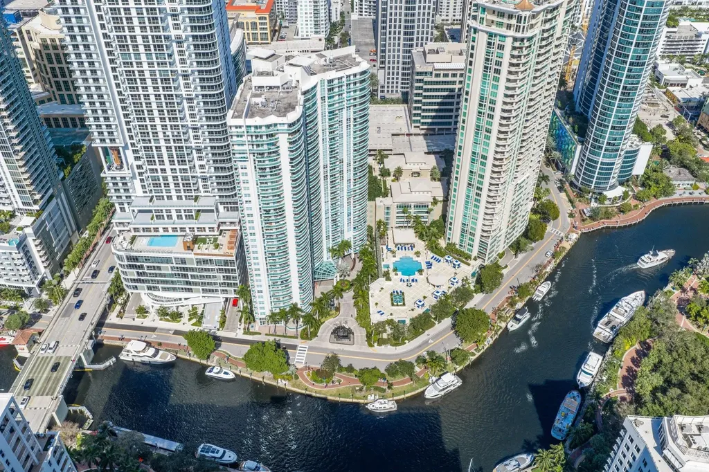 347 N New River Drive Fort Lauderdale FL 33301