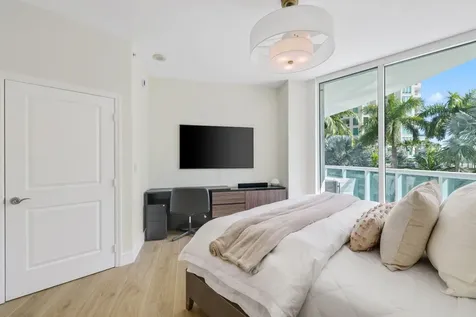 347 N New River Drive Fort Lauderdale FL 33301