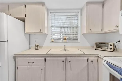 2950 SE Ocean Boulevard Stuart FL 34996