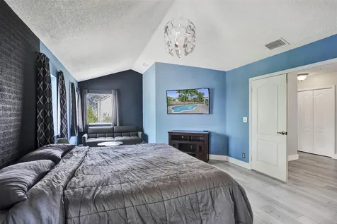 19321 NW 10th Street Pembroke Pines FL 33029
