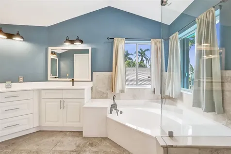 19321 NW 10th Street Pembroke Pines FL 33029
