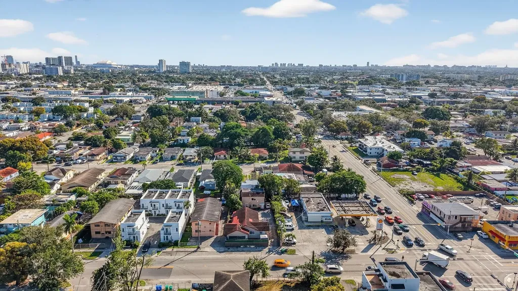 2168 NW 28 Street Miami FL 33142