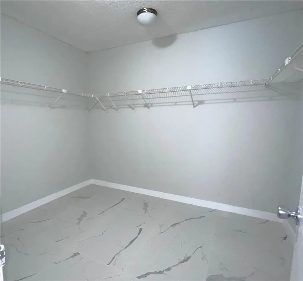 701 N Pine Island Road Plantation FL 33324