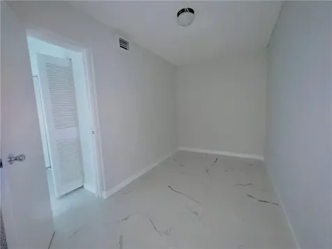 701 N Pine Island Road Plantation FL 33324