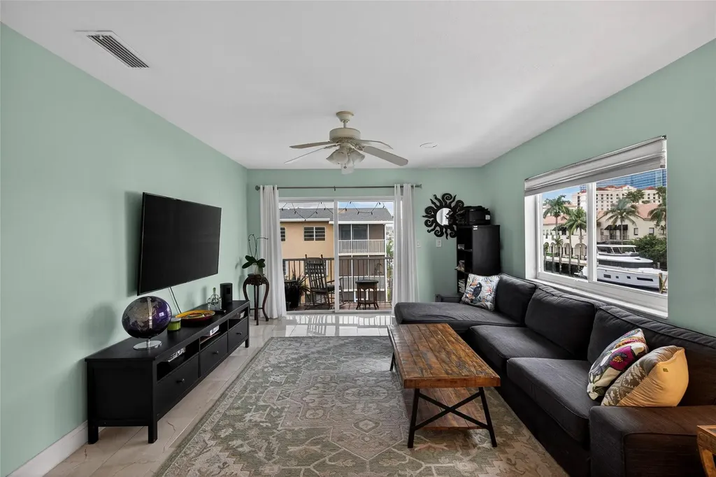 1510 SE 15th Street Fort Lauderdale FL 33316