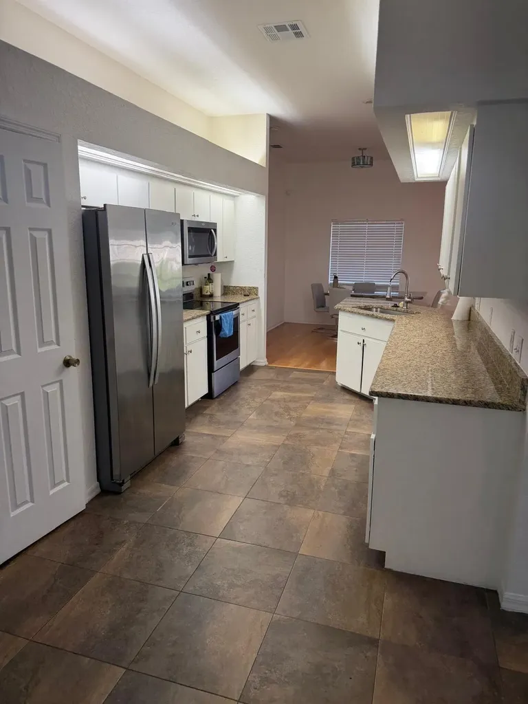 123 Ruby Lake Winter Haven FL 33884