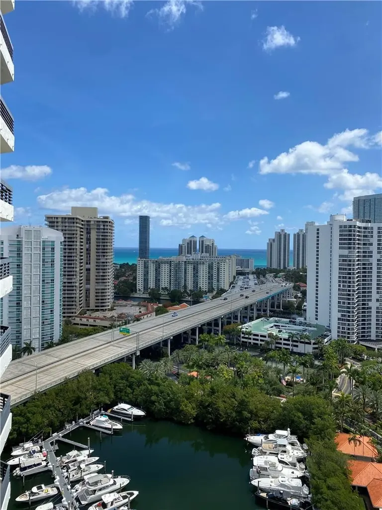3500 Mystic Pointe Drive Aventura FL 33180