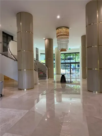 3500 Mystic Pointe Drive Aventura FL 33180