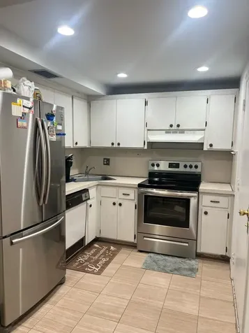 4000 N Hills Drive Hollywood FL 33021