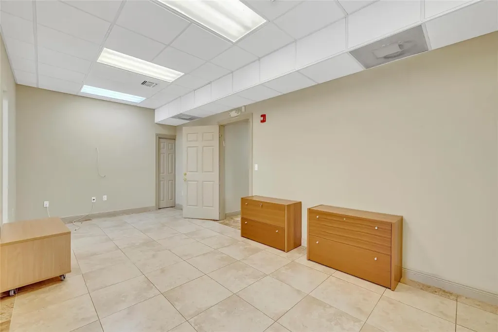 1400 E Oakland Park Boulevard Oakland Park FL 33334