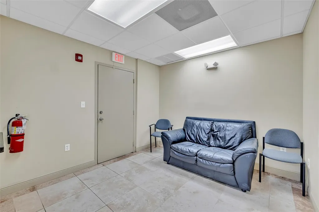1400 E Oakland Park Boulevard Oakland Park FL 33334