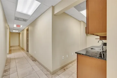 1400 E Oakland Park Boulevard Oakland Park FL 33334