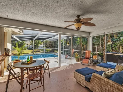 895 NW 87th Avenue Coral Springs FL 33071