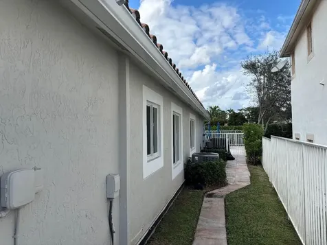 5438 NW 122nd Drive Coral Springs FL 33076