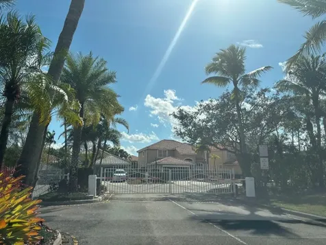 5438 NW 122nd Drive Coral Springs FL 33076