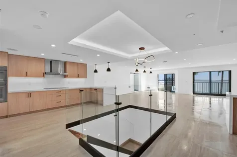 520 E Brickell Key Drive Miami FL 33131