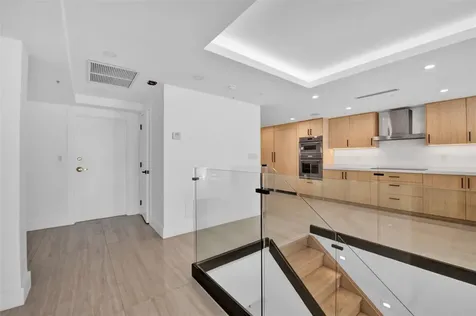 520 E Brickell Key Drive Miami FL 33131