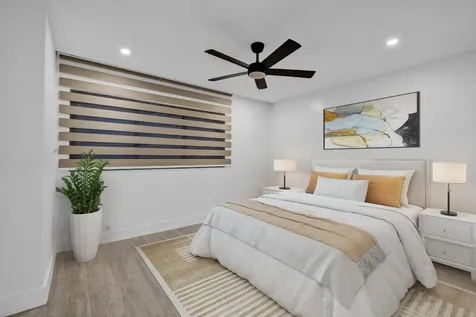 520 E Brickell Key Drive Miami FL 33131