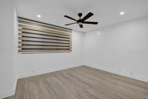 520 E Brickell Key Drive Miami FL 33131