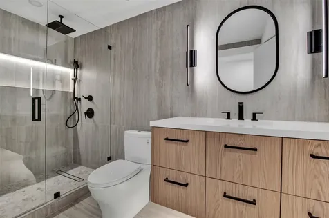 520 E Brickell Key Drive Miami FL 33131