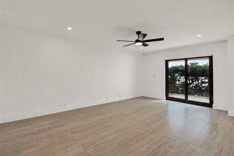 520 E Brickell Key Drive Miami FL 33131