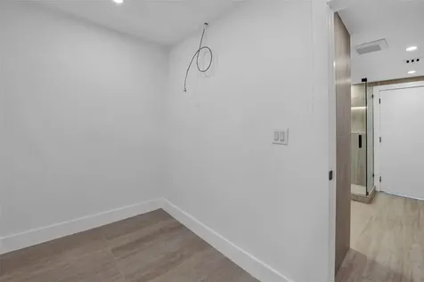 520 E Brickell Key Drive Miami FL 33131