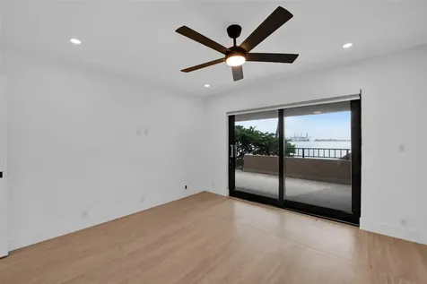 520 E Brickell Key Drive Miami FL 33131