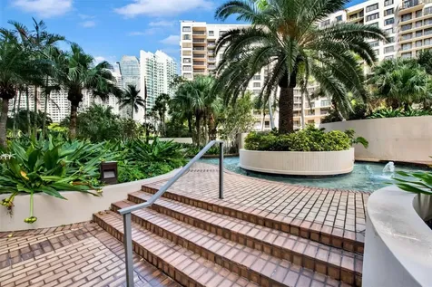 520 E Brickell Key Drive Miami FL 33131