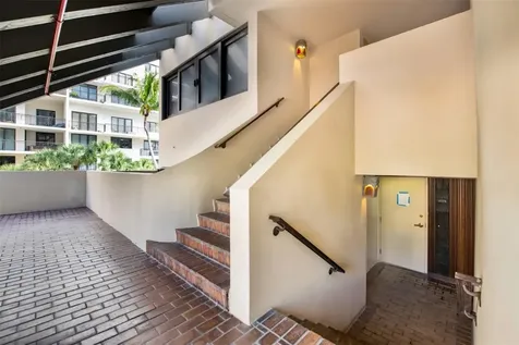 520 E Brickell Key Drive Miami FL 33131