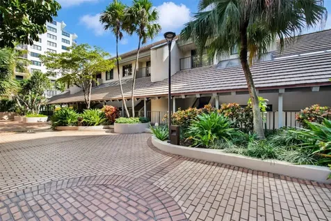 520 E Brickell Key Drive Miami FL 33131